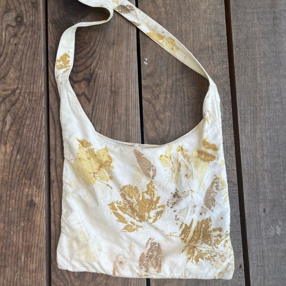 Botanical Patterned Shoulder Bag